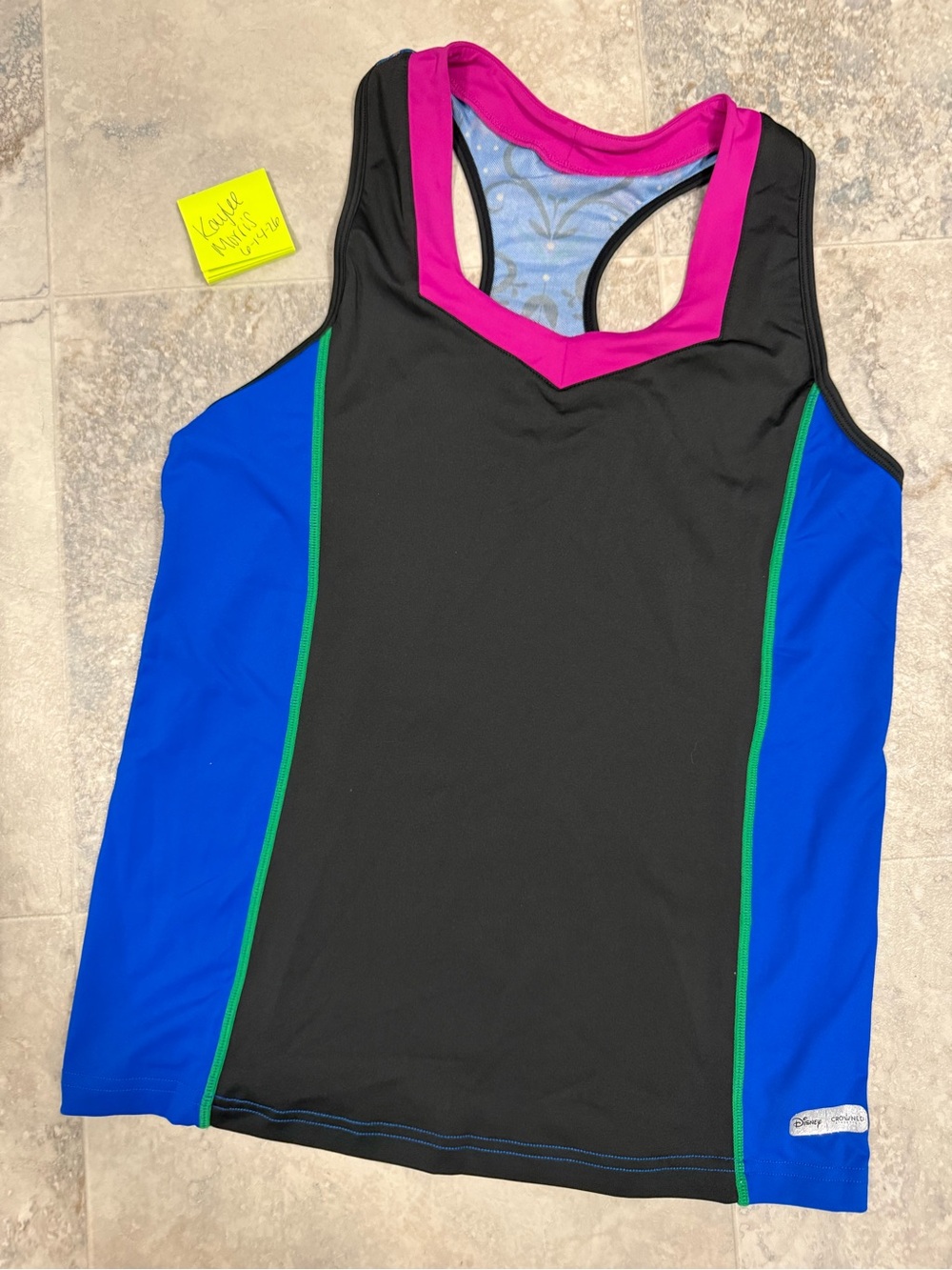 Crowned Athletics girls size XL Frozen Anna flow